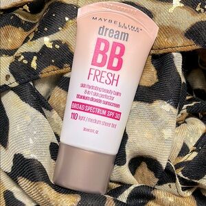 Maybelline Dream BB Beauty Balm-Broad Spectrum SPF 30, 110 Light/Medium, 1 Fl Oz